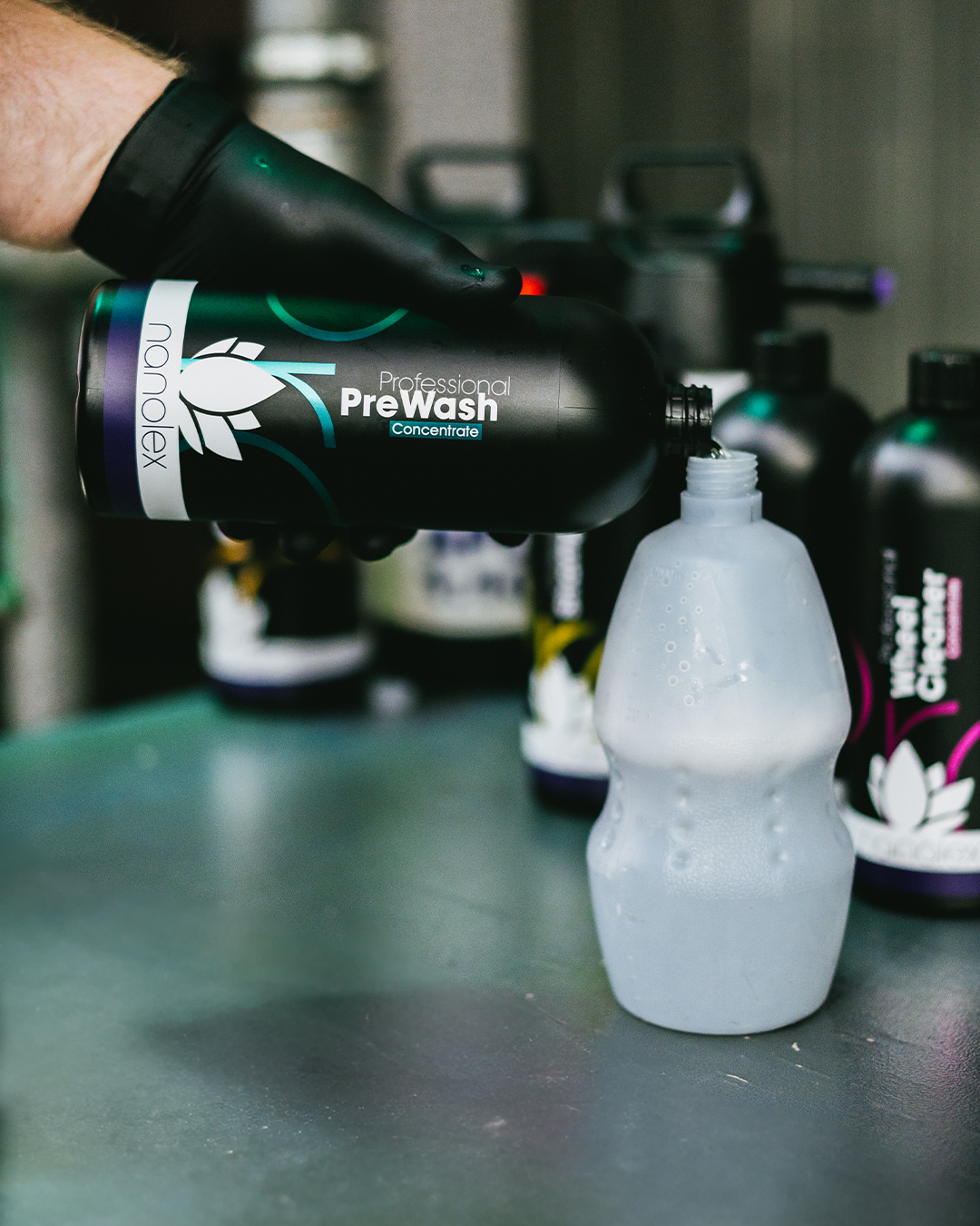 Professional PreWash Concentrate 1