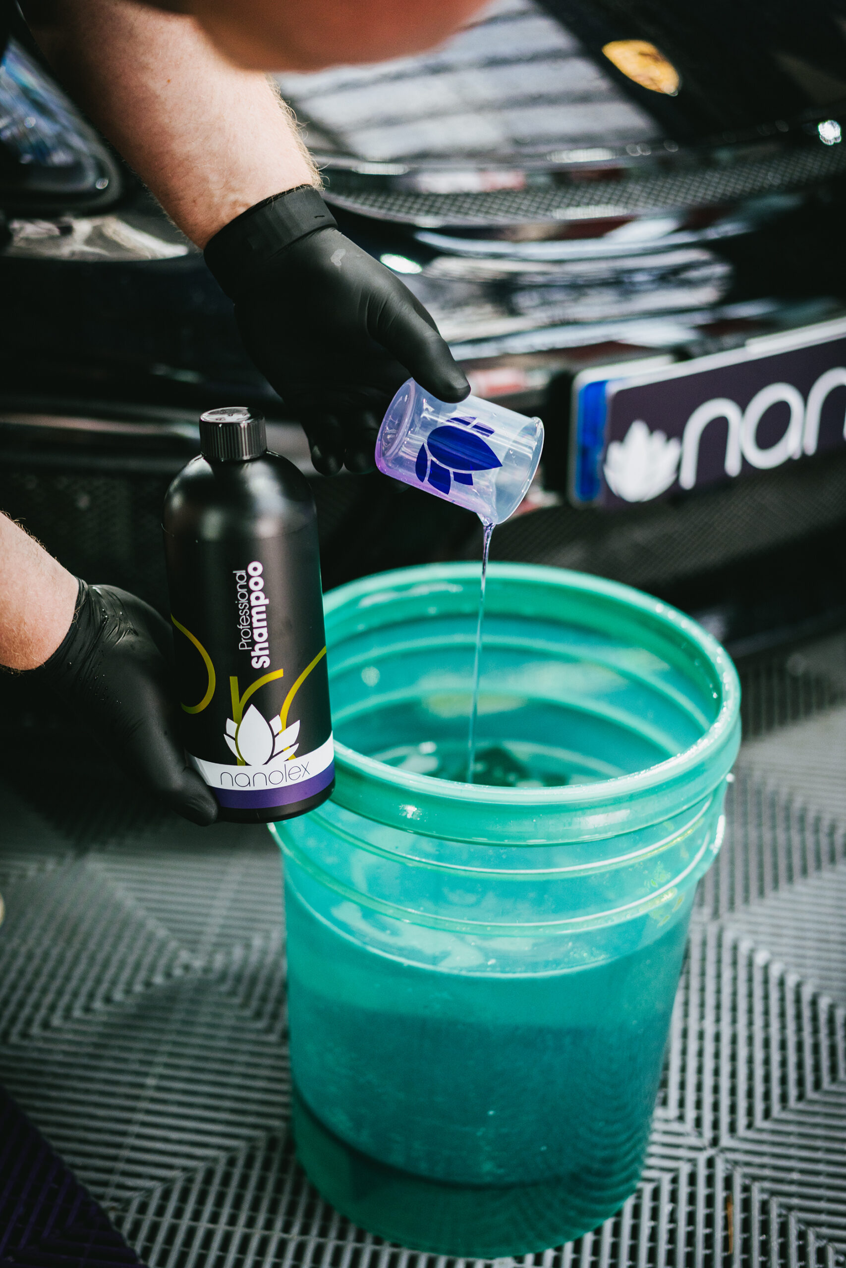 Professional Shampoo 12